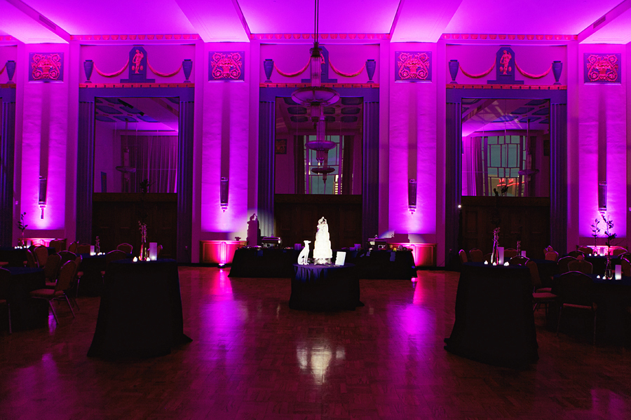 Milwaukee Wedding DJ, Uplighting, DJ Uplighting